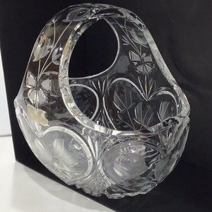 Flawless Brides Basket etched & carved heart & floral design